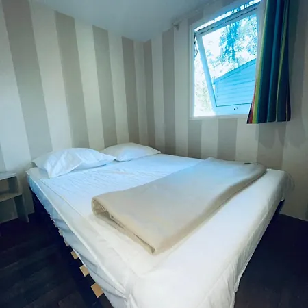 ベッド・アンド・ブレックファスト Chez Philippe Et Sylvie - 3 Pour 5 Proches Europa Park Boofzheim